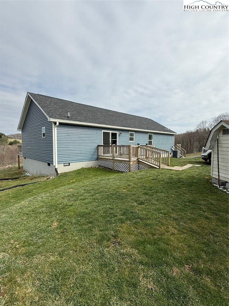 298 Jones Miller Drive Boone, NC 28607 - Photo 5 of 31