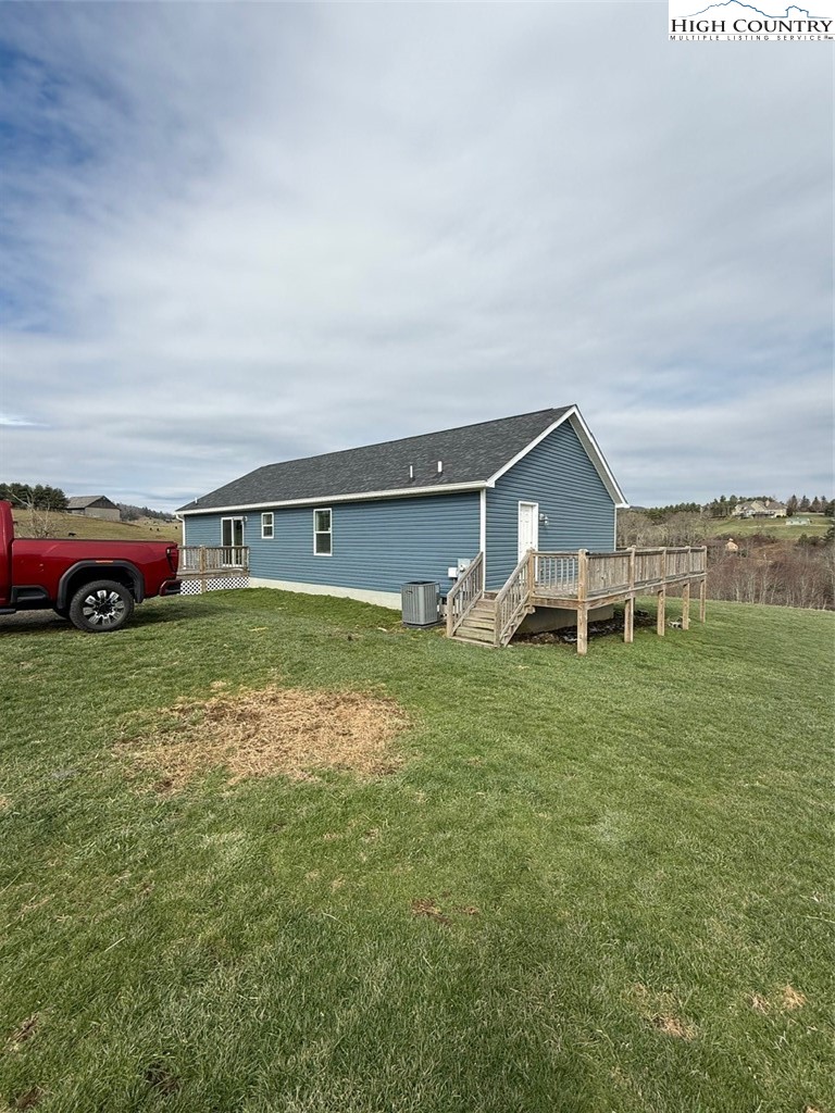 298 Jones Miller Drive Boone, NC 28607 - Photo 8 of 31