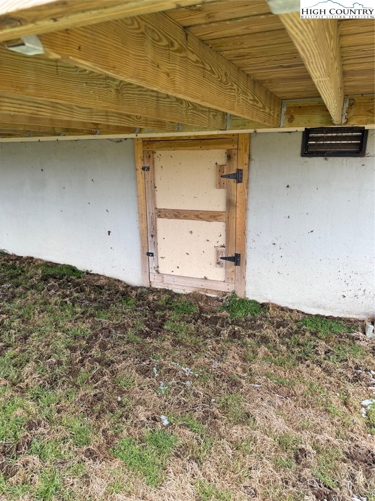 298 Jones Miller Drive Boone, NC 28607 - Photo 10 of 31