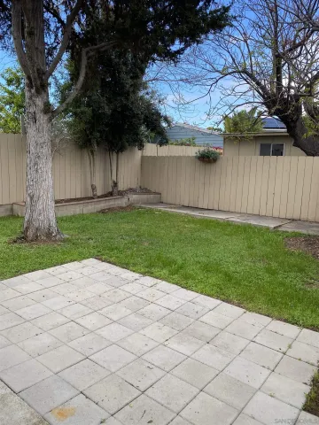 $2,600 | 3180 Mandan Way, San Diego, CA 92117