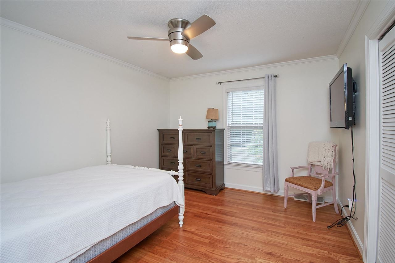 804 Compton Road Raleigh, NC 27609 - Photo 14 of 30 Photo 14