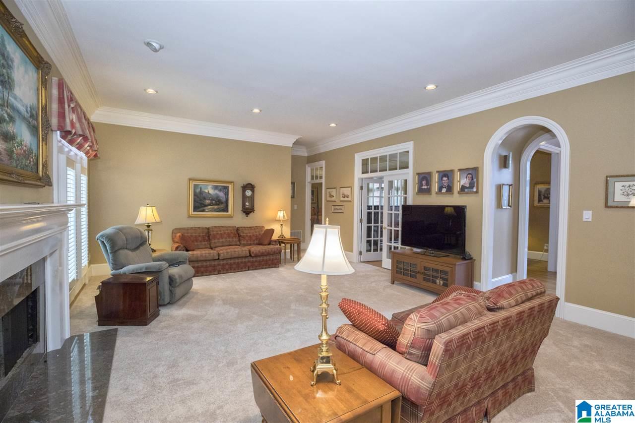 401 Woodward Road Trussville, AL 35173 - Photo 5 of 31