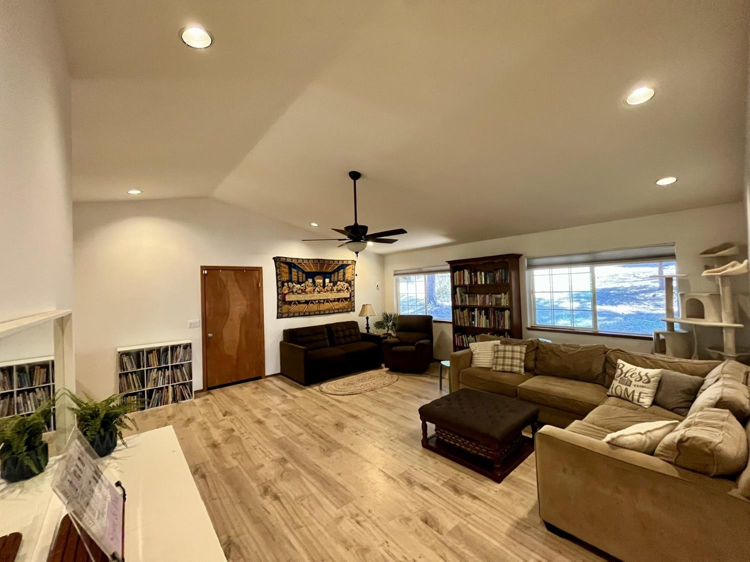 5635 Azalea Circle Pollock Pines, CA 95726 - Photo 4 of 24