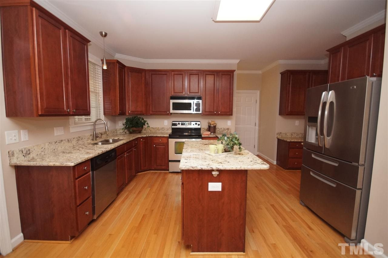 12736 Amoretto Way Raleigh, NC 27613 - Photo 8 of 25 Photo 8