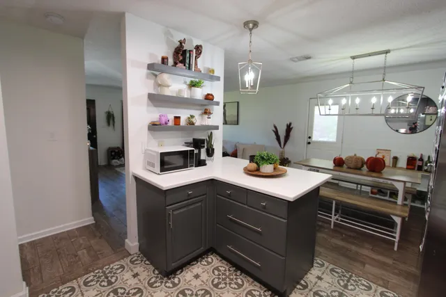 $2,100 | 41 Moriarty Street Northwest, Fort Walton Beach, FL 32548