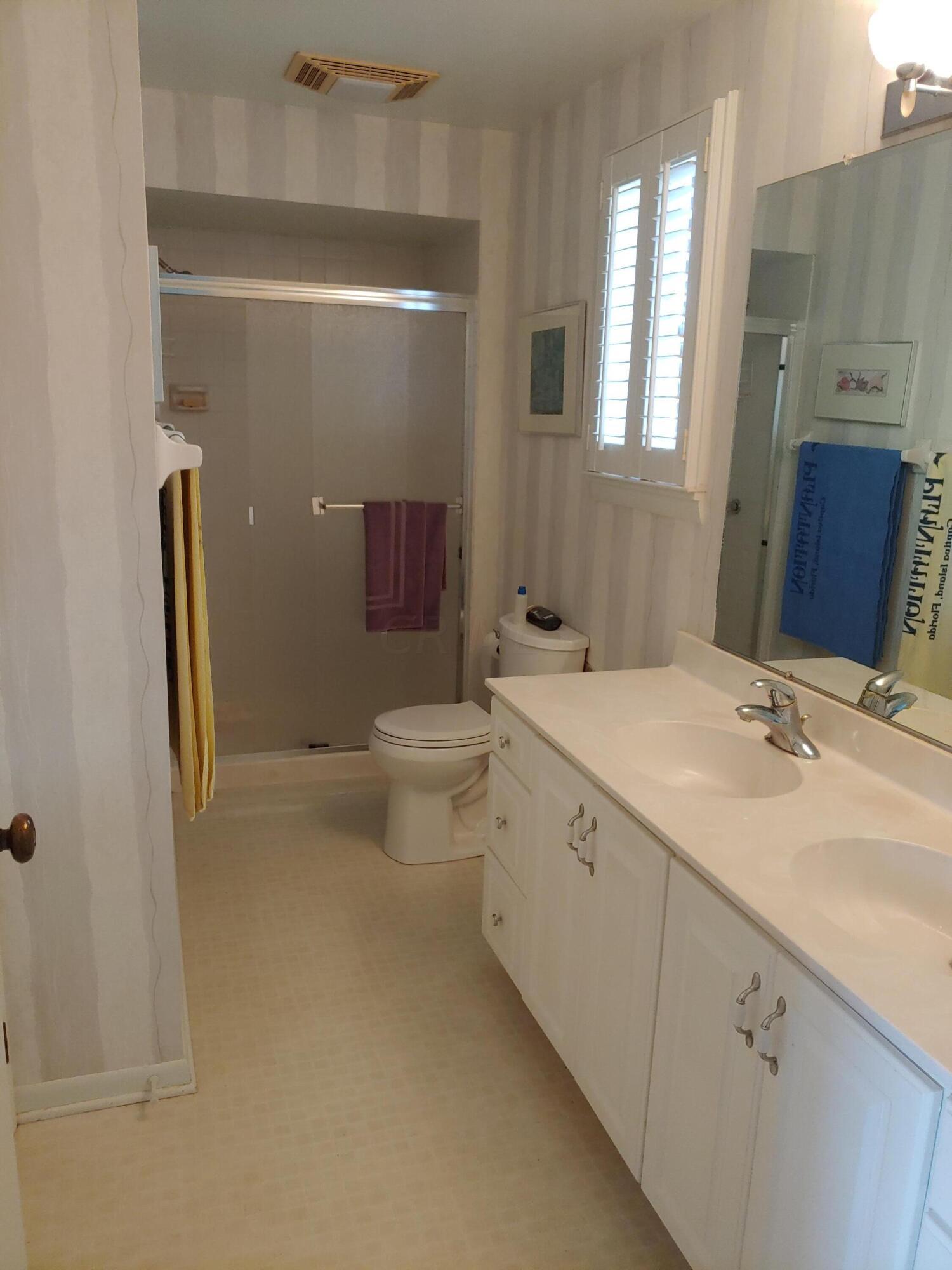 1856 Fishinger Road, Unit 2 Columbus, OH 43221 - Photo 14 of 29 IMG_20231026_092657