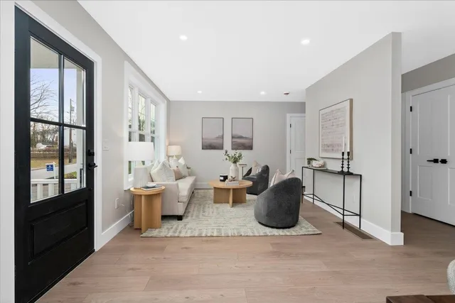 $1,358,000 | 5 Jennifer Drive, Merrimack, NH 03054