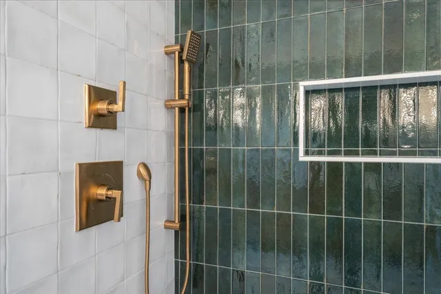 $1,358,000 | 5 Jennifer Drive, Merrimack, NH 03054