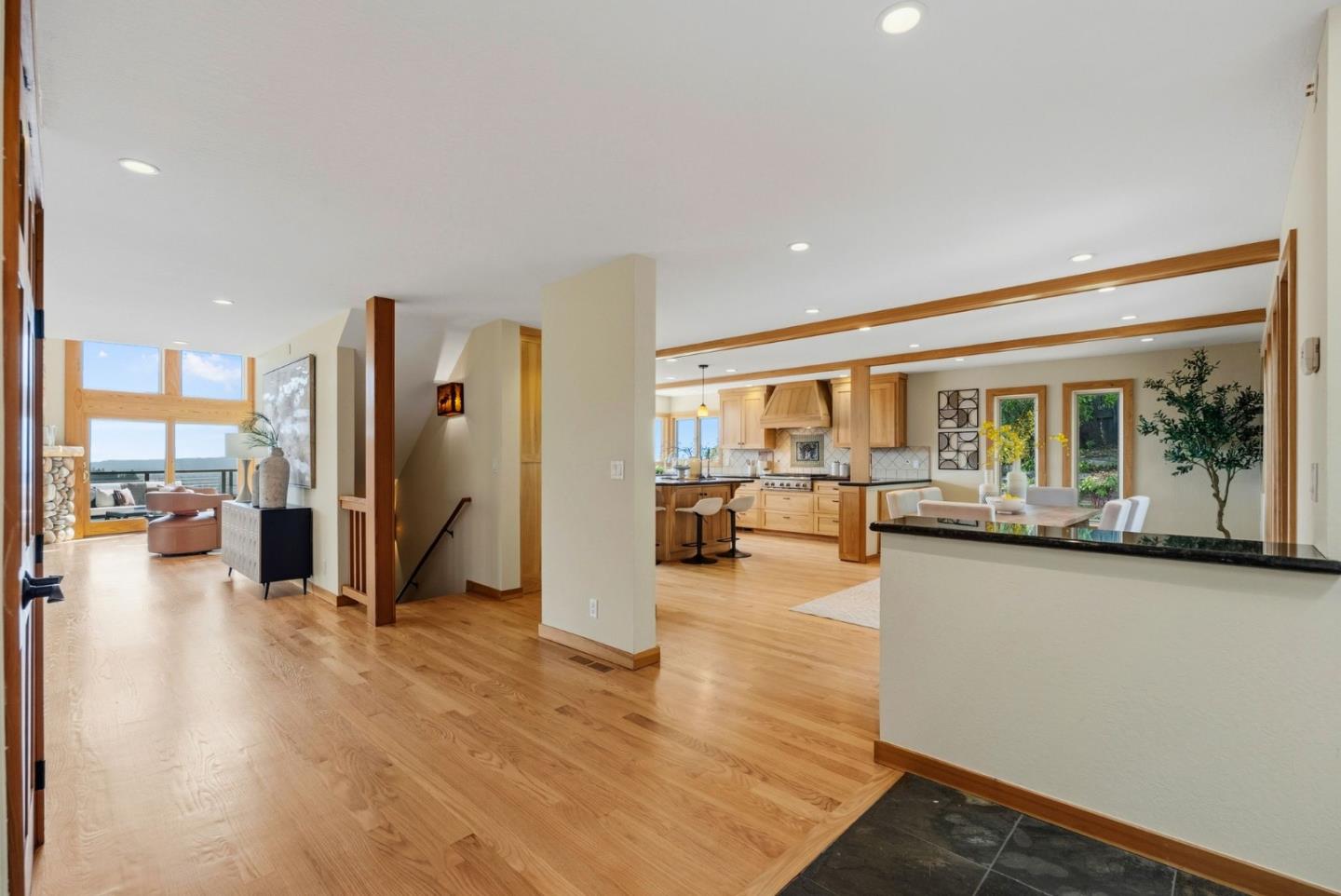 18836 Favre Ridge Road Los Gatos, CA 95033 - Photo 4 of 89