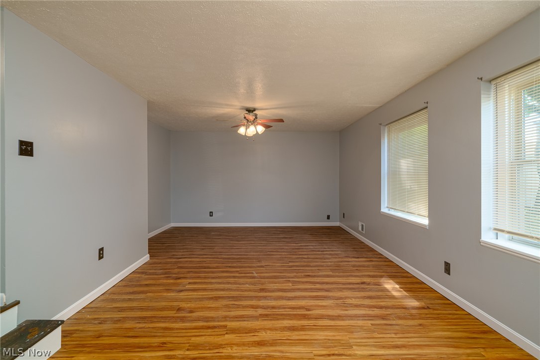 3109 Snow Road Cleveland, OH 44134 - Photo 19 of 41