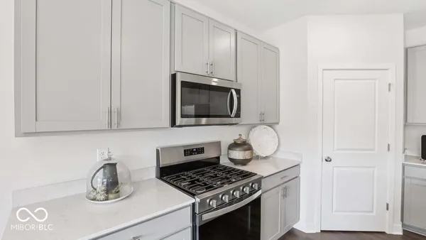 $479,900 | 5751 Bancroft Drive, Pendleton, IN 46064