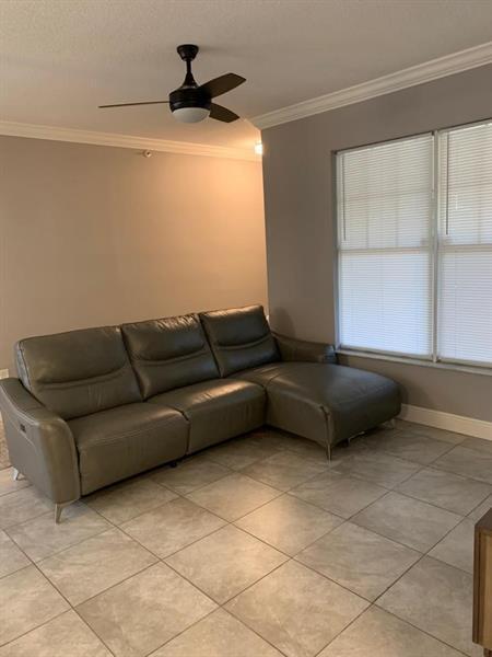 6020 West Sample Road, Unit 105 Coral Springs, FL 33067 - Photo 12 of 50 6020 W Sample Rd # 105 Coral Springs liv