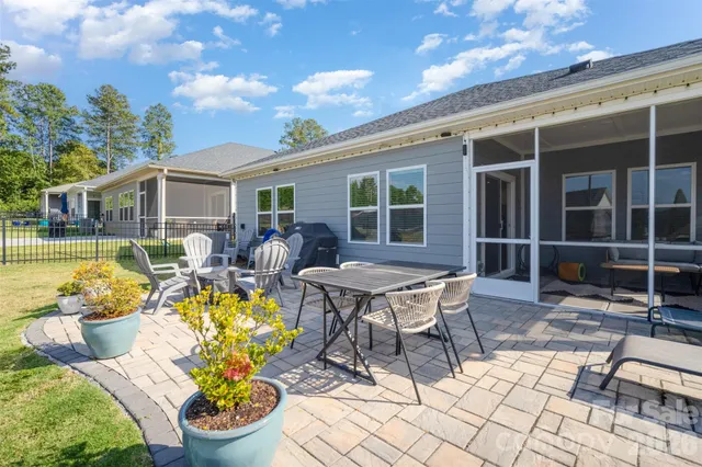 $440,000 | 4424 Bright Road, Charlotte, NC 28214