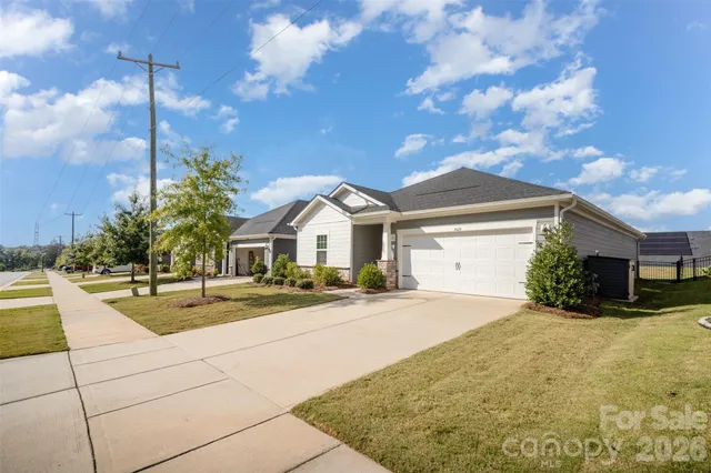 $440,000 | 4424 Bright Road, Charlotte, NC 28214