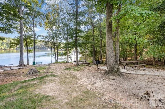 $440,000 | 4424 Bright Road, Charlotte, NC 28214