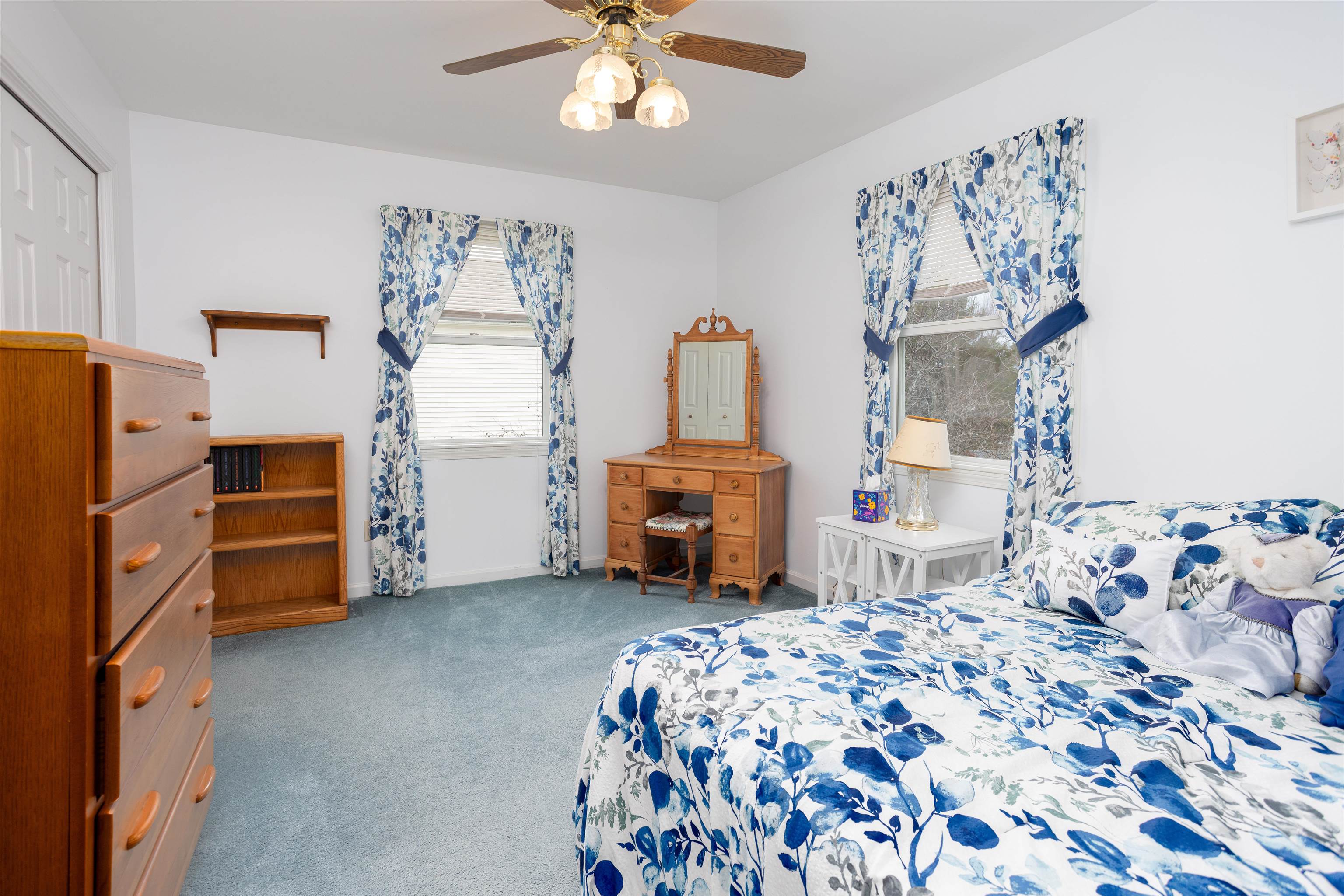 266 Isham Circle Williston, VT 05495 - Photo 25 of 60