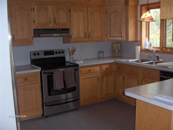 19 Captain Teach Road Sandwich, MA 02537 - Photo 8 of 16