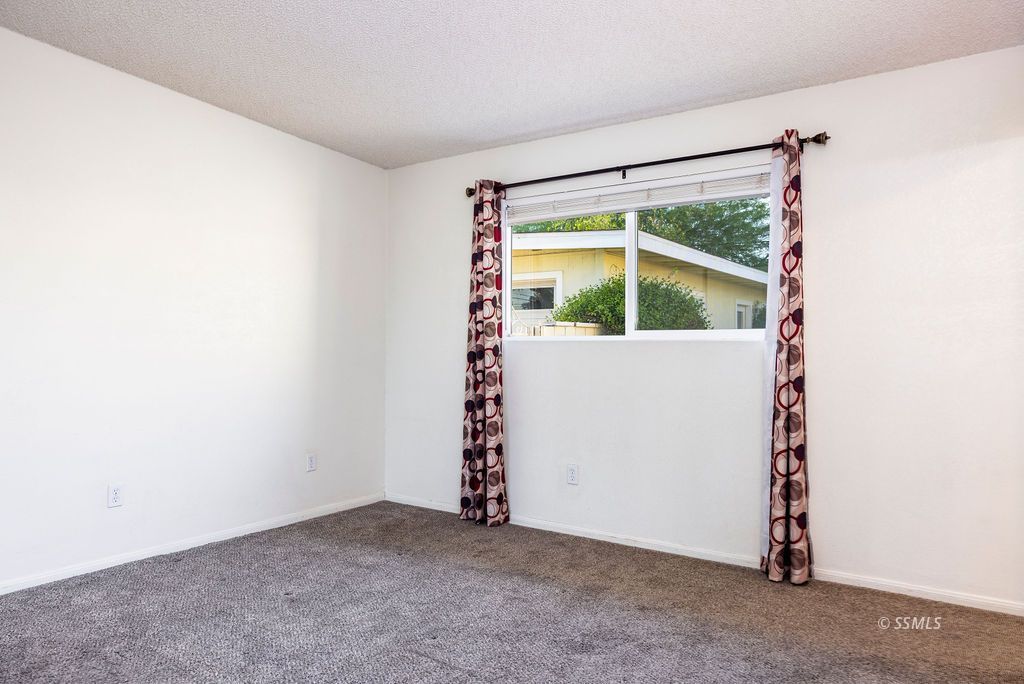 438 West Ward Avenue Ridgecrest, CA 93555 - Photo 27 of 46