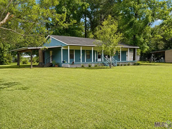 $123,000 | 21042 Holmes Drive, Central, LA 70791