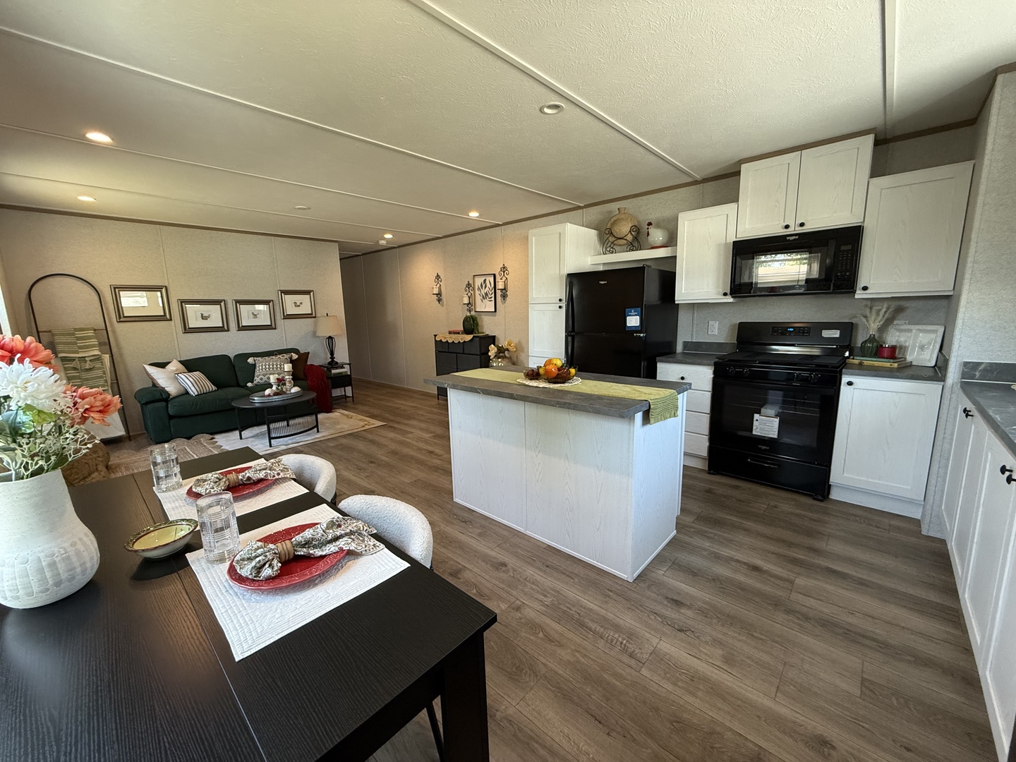 513 Prairie Road Matteson, IL 60443 - Photo 2 of 25