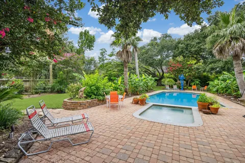 $699,000 | 9006 Bonhomme Road, Houston, TX 77074