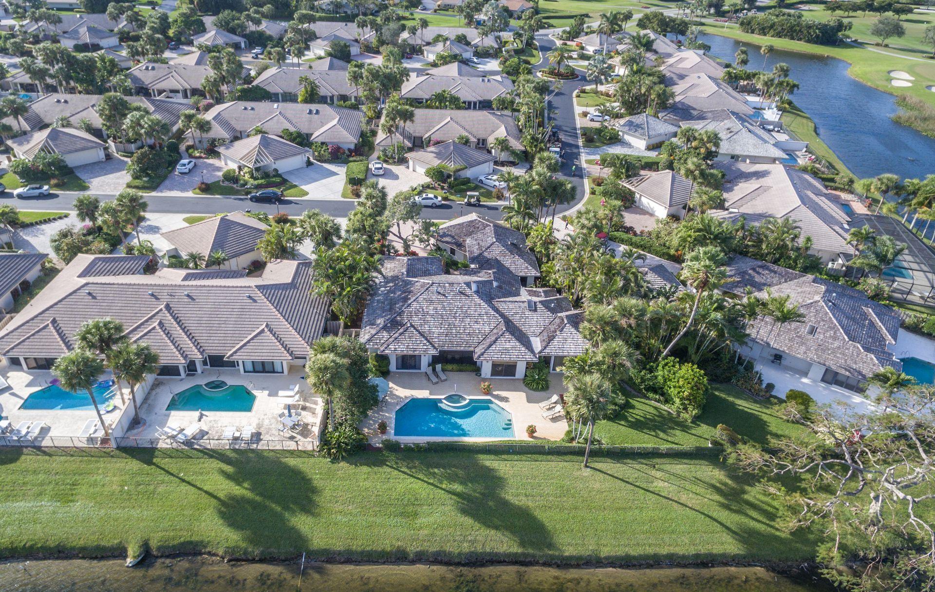 20482 Linksview Drive Boca Raton, FL 33434 - Photo 31 of 32 35
