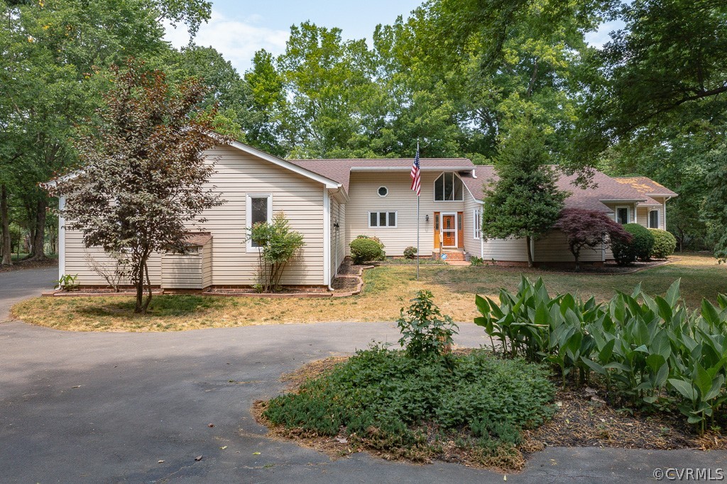 2676 River Run Road Prince George, VA 23875 - Photo 2 of 50 Gallery Image 2