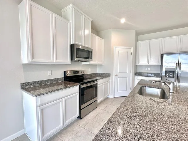 $2,149 | 5587 Toulouse Lane, St. Cloud, FL 34771