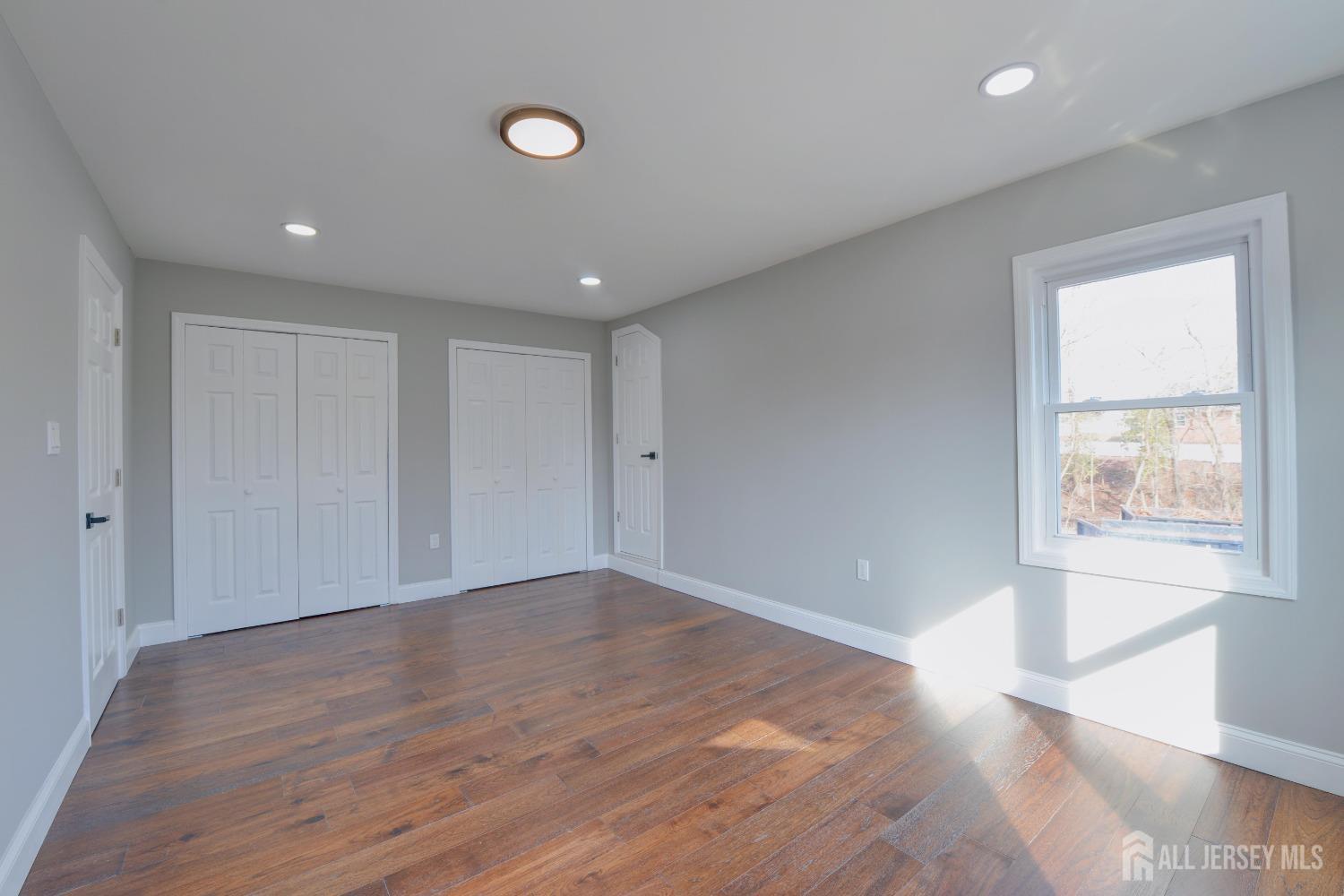 1061 River Road Piscataway, NJ 08854 - Photo 23 of 36 Gallery Image 23