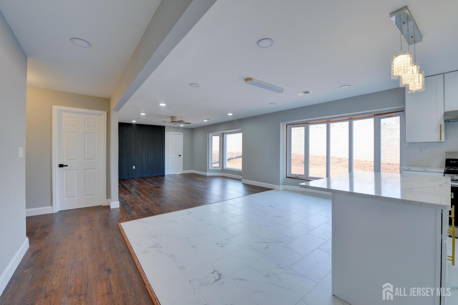 1061 River Road Piscataway, NJ 08854 - Photo 8 of 36 Gallery Image 8