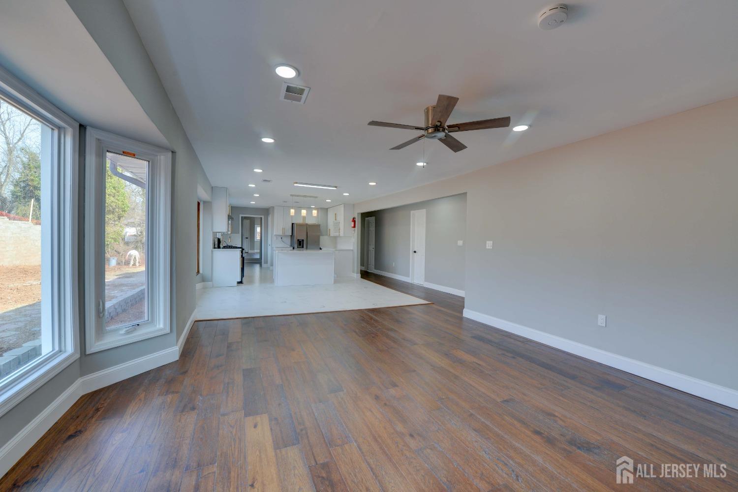 1061 River Road Piscataway, NJ 08854 - Photo 10 of 36 Gallery Image 10
