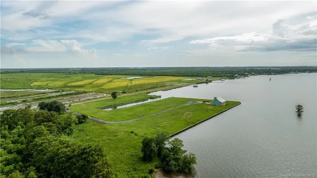 $69,000 | 208 Parish Road 120 Road, Gueydan, LA 70542