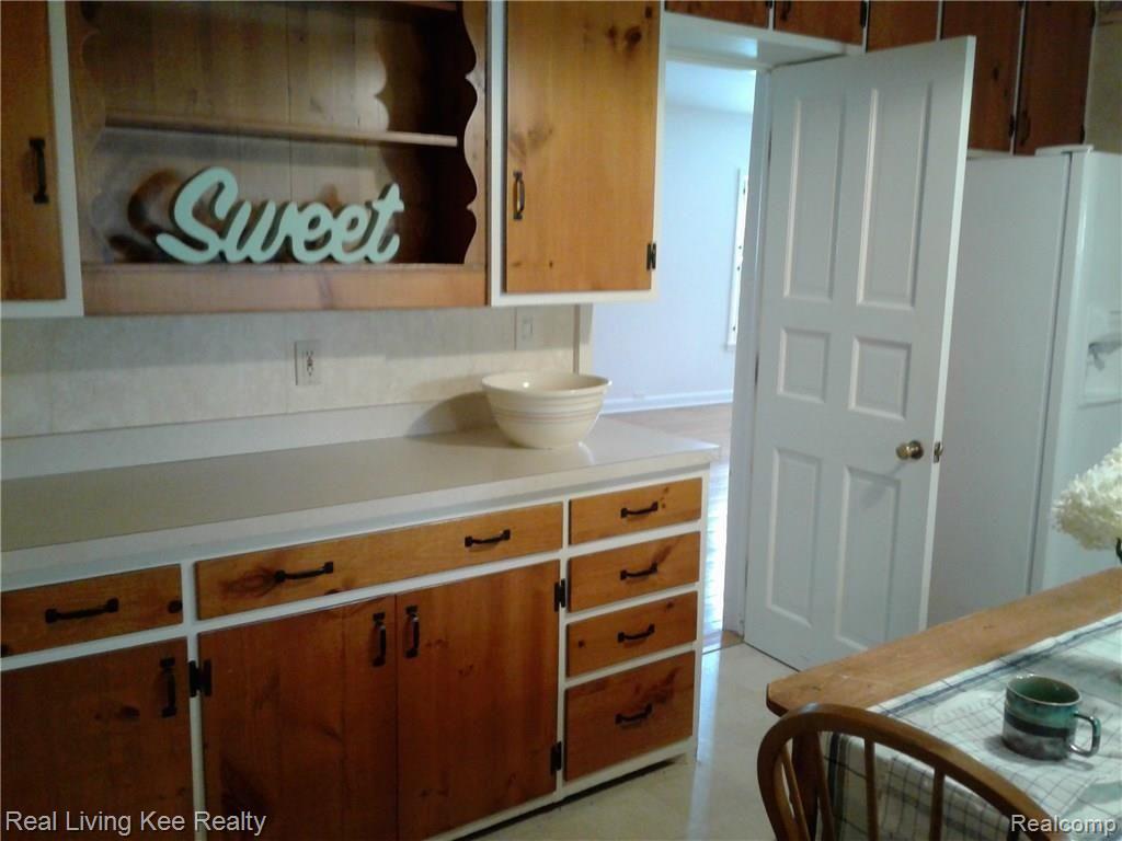 722 West Hamlin Road Rochester Hills, MI 48307 - Photo 28 of 31