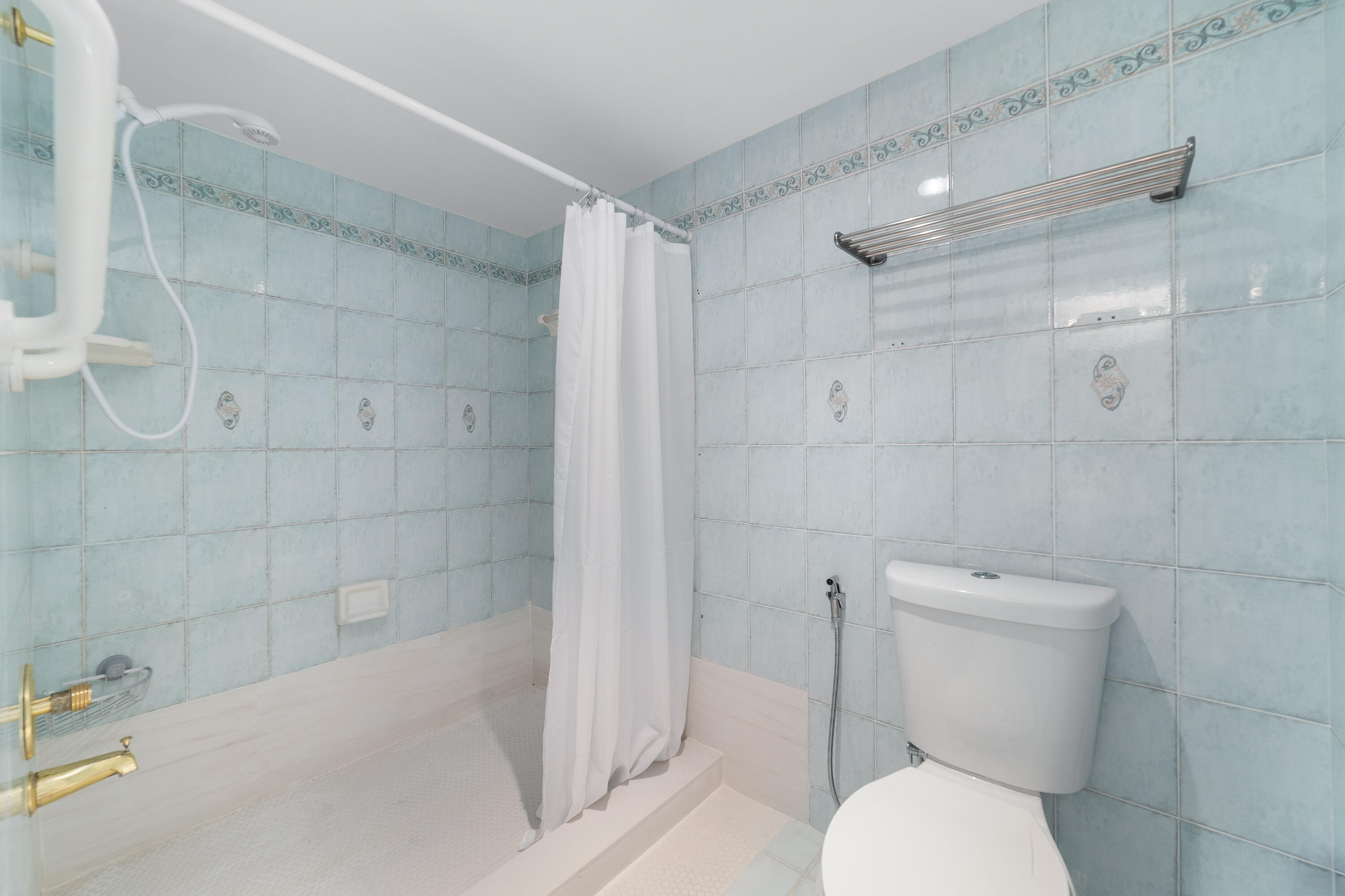 16091 Blatt Boulevard, Unit 302 Weston, FL 33326 - Photo 21 of 38 _DSC0275