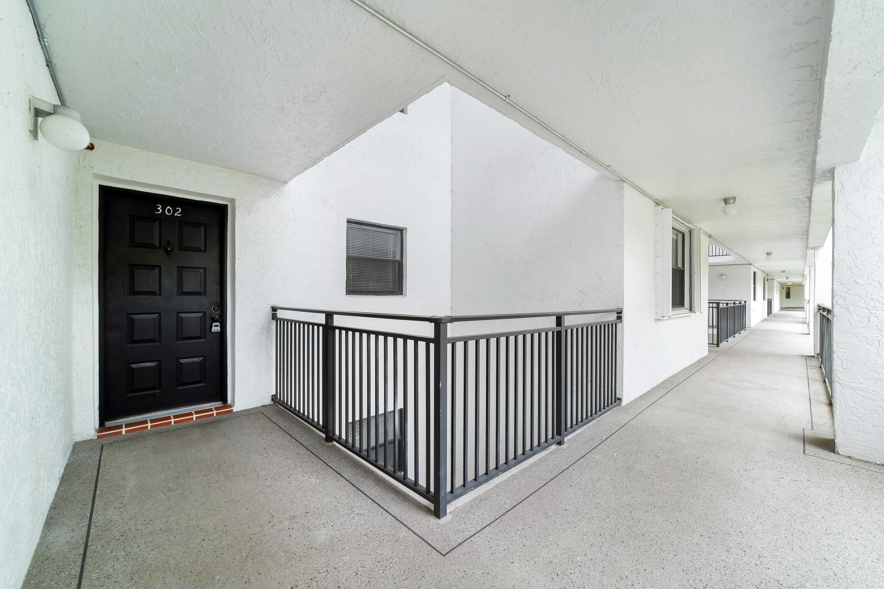 16091 Blatt Boulevard, Unit 302 Weston, FL 33326 - Photo 24 of 38 _DSC0104