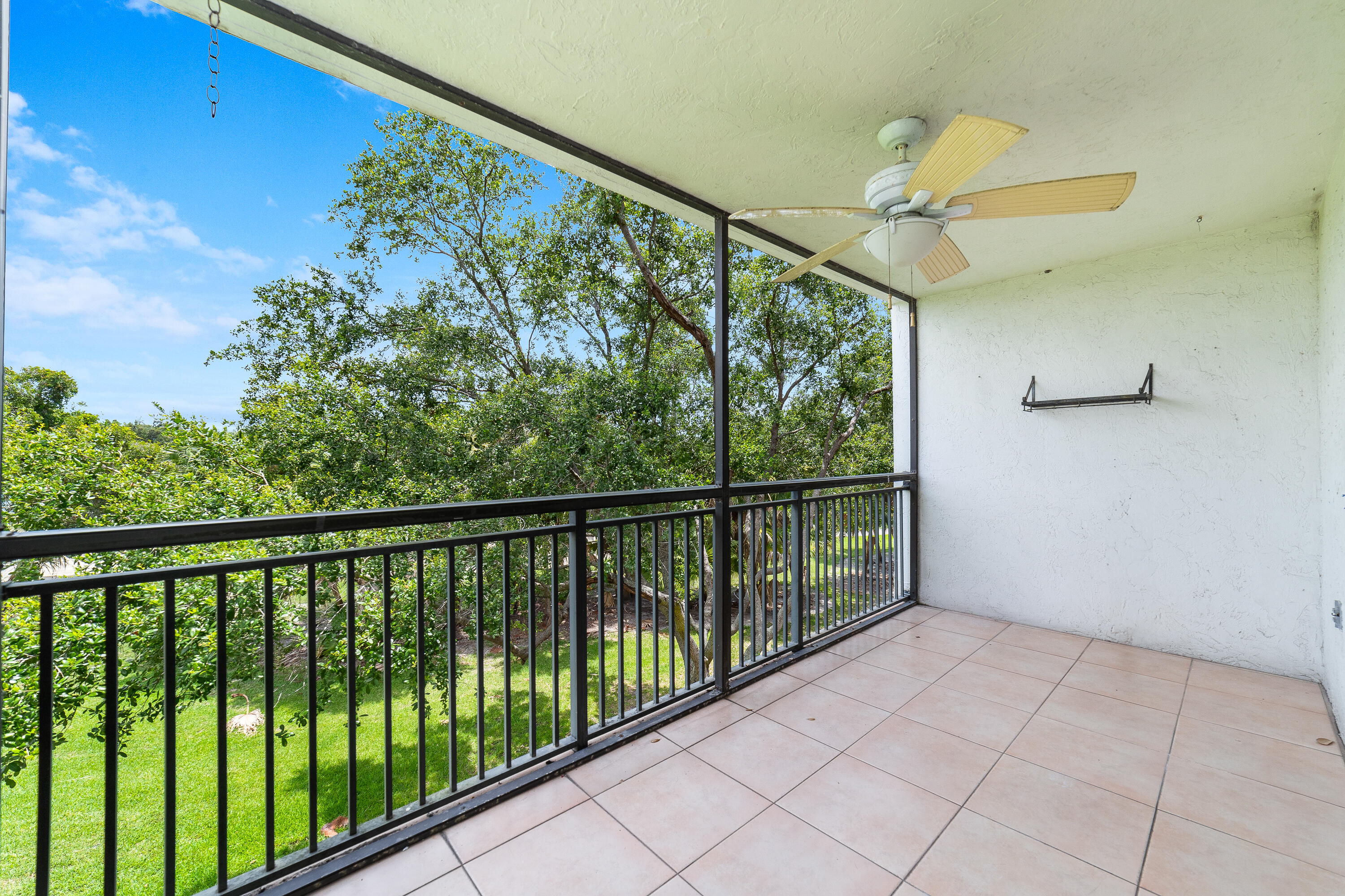 16091 Blatt Boulevard, Unit 302 Weston, FL 33326 - Photo 8 of 38 _DSC0563