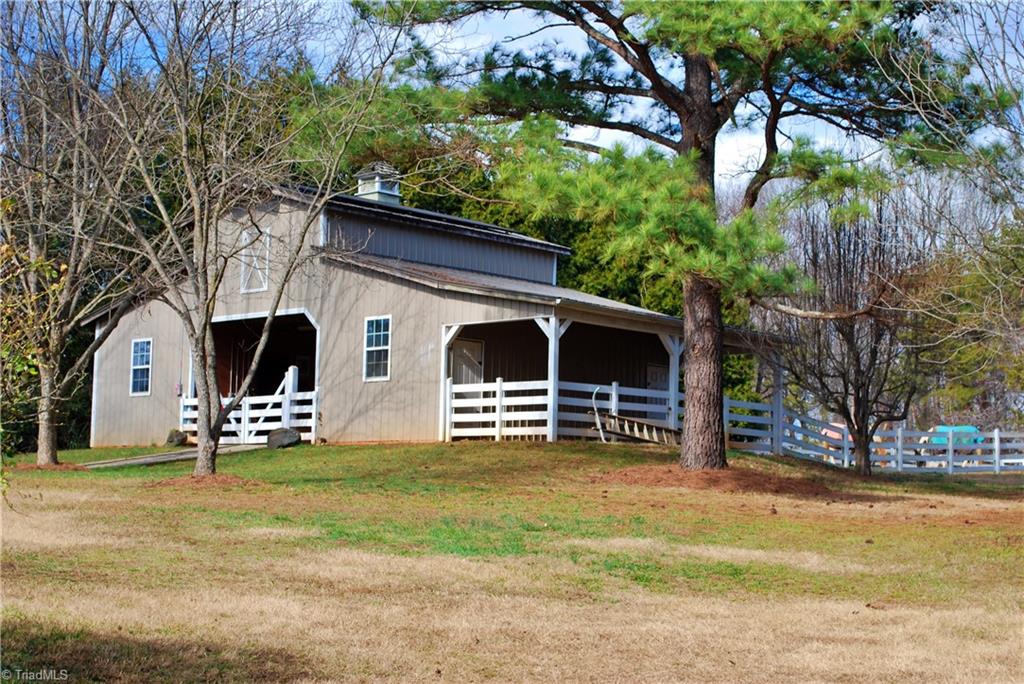 1457 Altamahaw Union Ridge Road Burlington, NC 27217 - Photo 4 of 50 Gallery Image 4