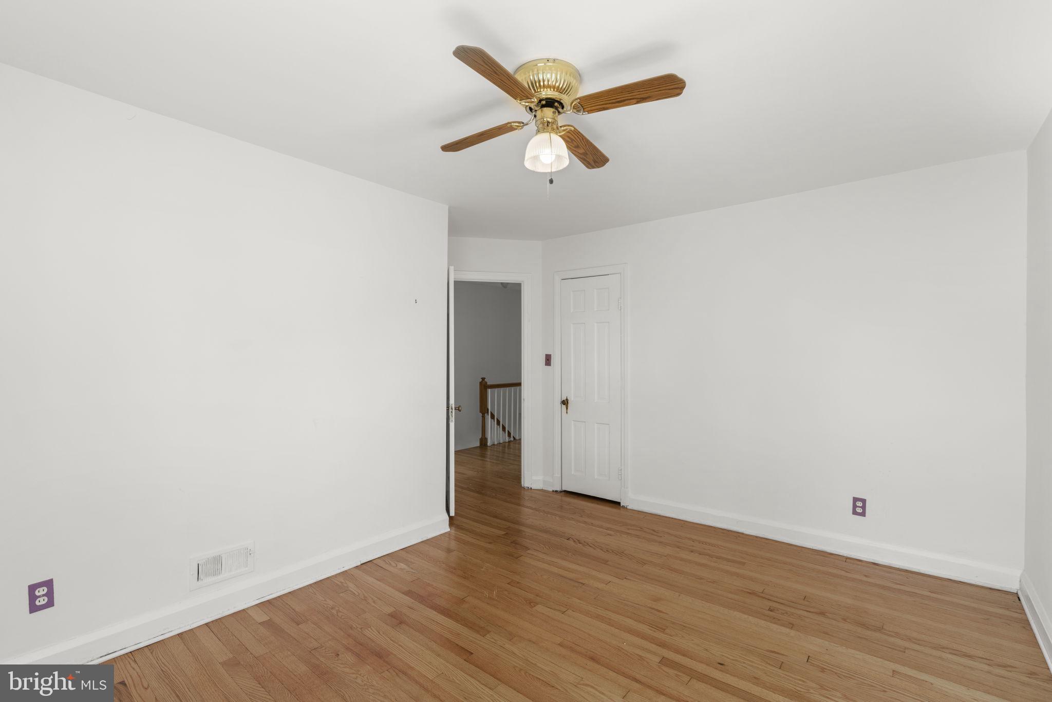 355 Whitfield Road Baltimore, MD 21228 - Photo 20 of 39 Gallery Image 20