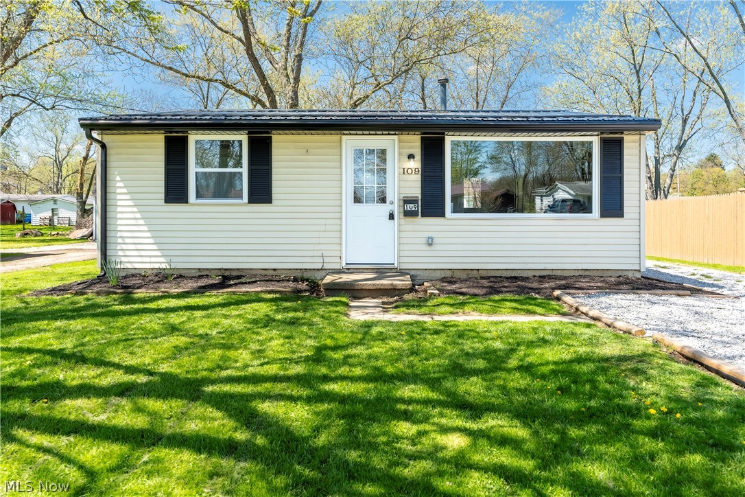 109 Medina Street Rittman, OH 44270 - Photo 1 of 23 Gallery Image 1