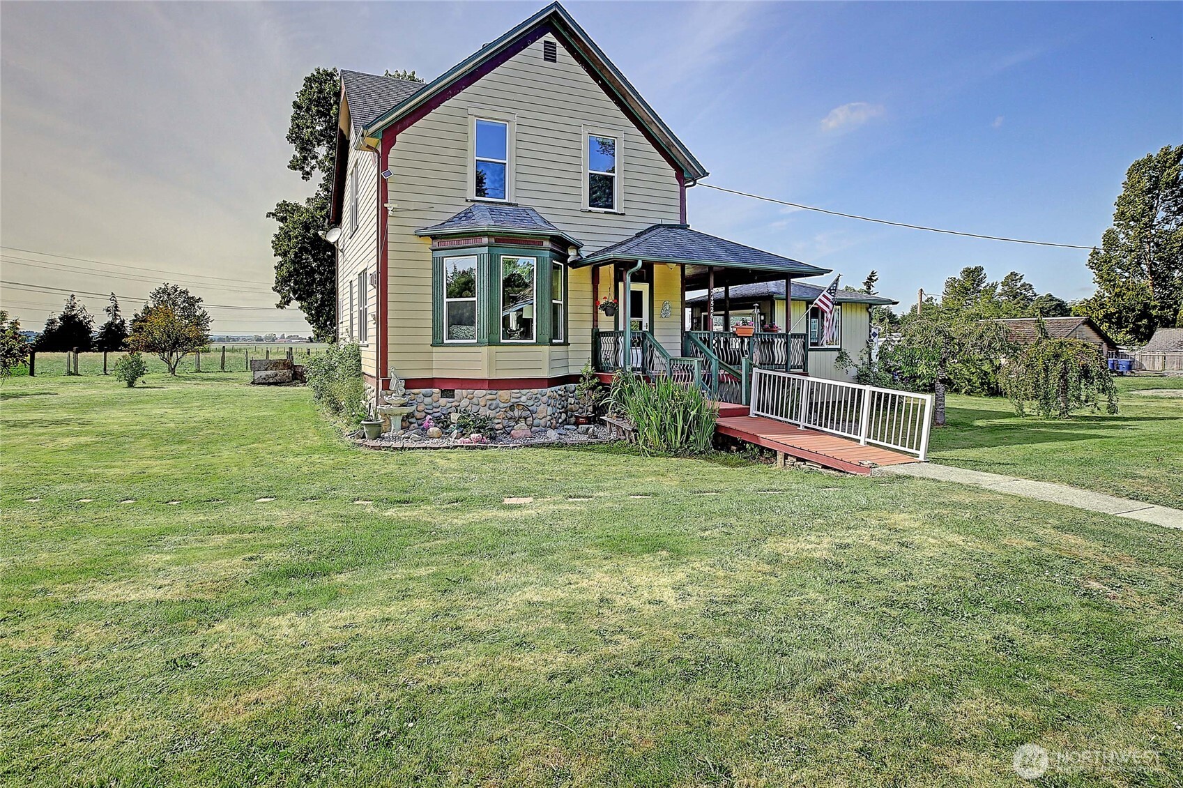 24526 Florence Road Stanwood, WA 98292 - Photo 3 of 39 Gallery Image 3