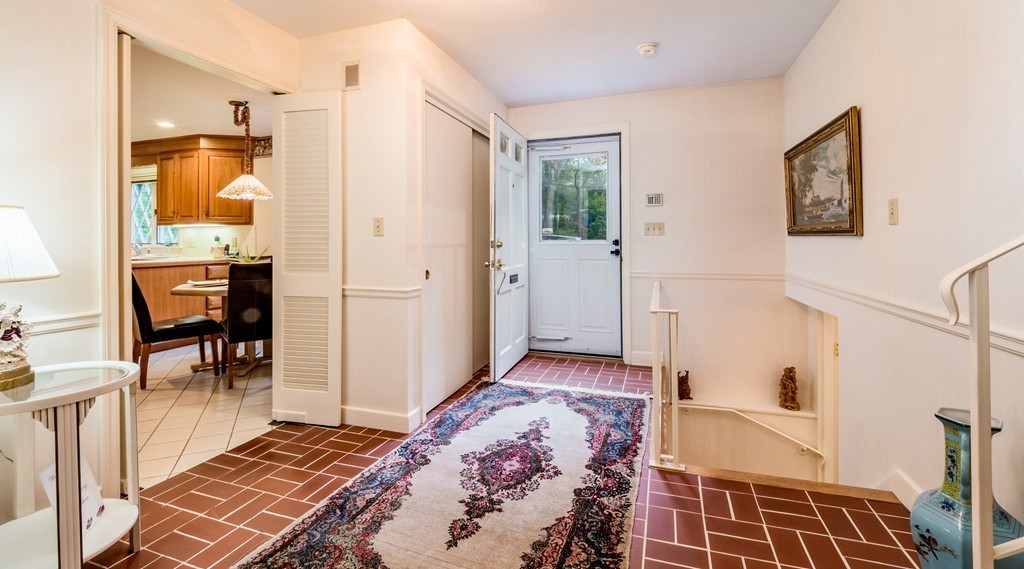 6 Loring Road Lexington, MA 02421 - Photo 8 of 23