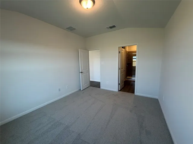 $244,990 | 121 Honey Bee Road, Jarrell, TX 76537