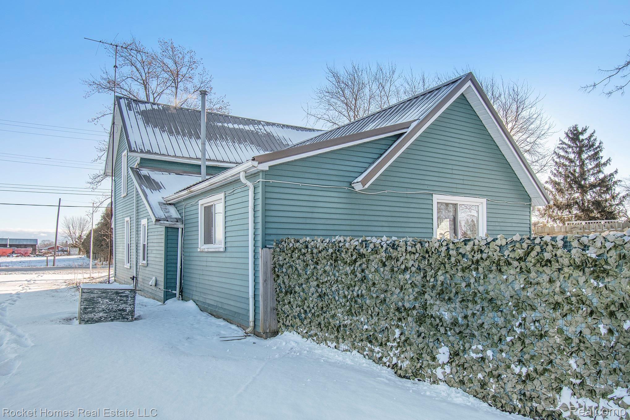 7279 Wildcat Road Jeddo, MI 48032 - Photo 20 of 26 220103 9.00am Smith 7279 Wildcat Road_35
