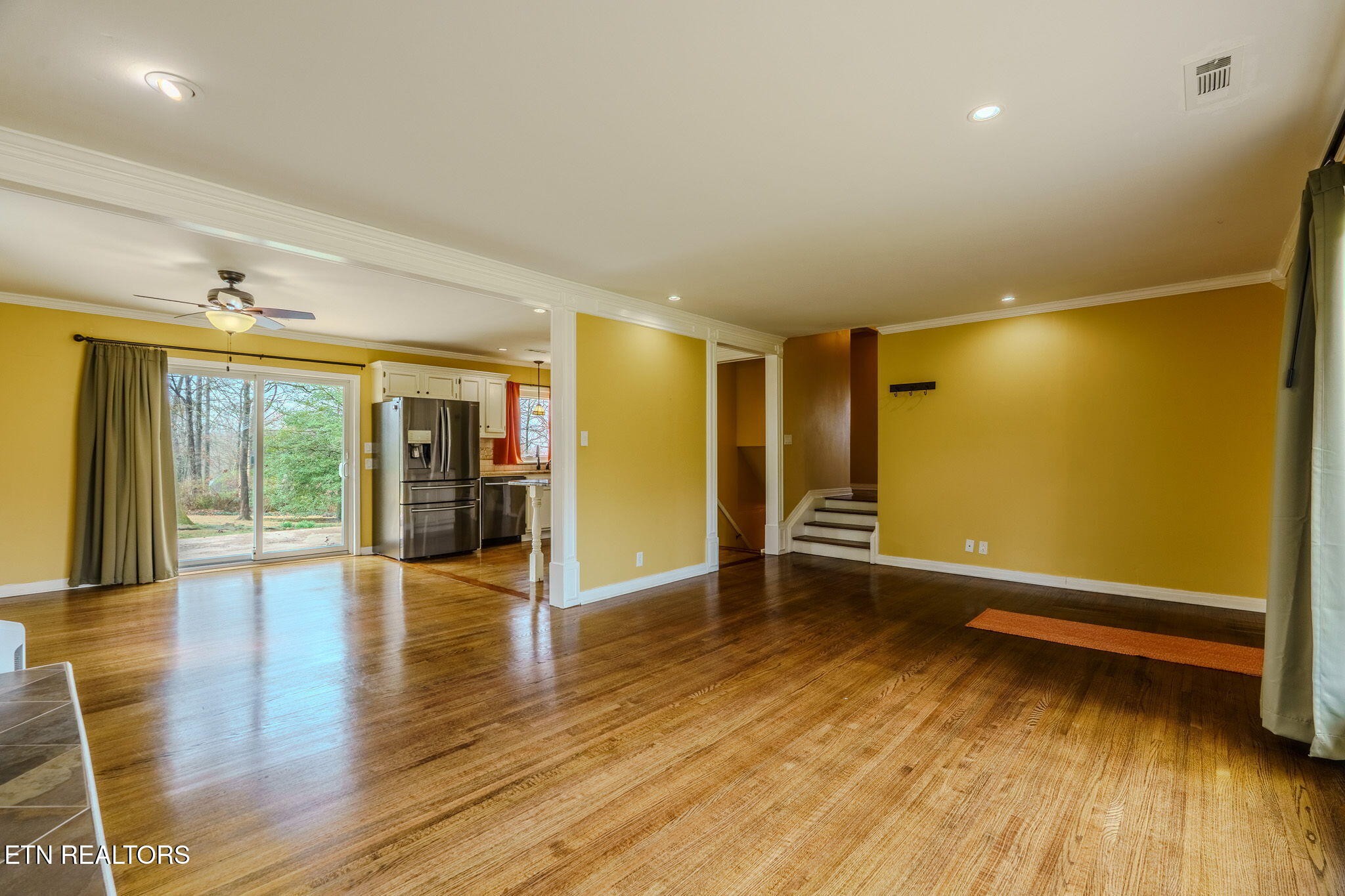 332 Crestview Road Knoxville, TN 37934 - Photo 5 of 38 Gallery Image 5