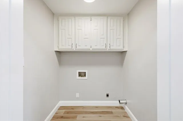 $389,900 | 1118 Woodrow Drive, Lewisville, TX 75067