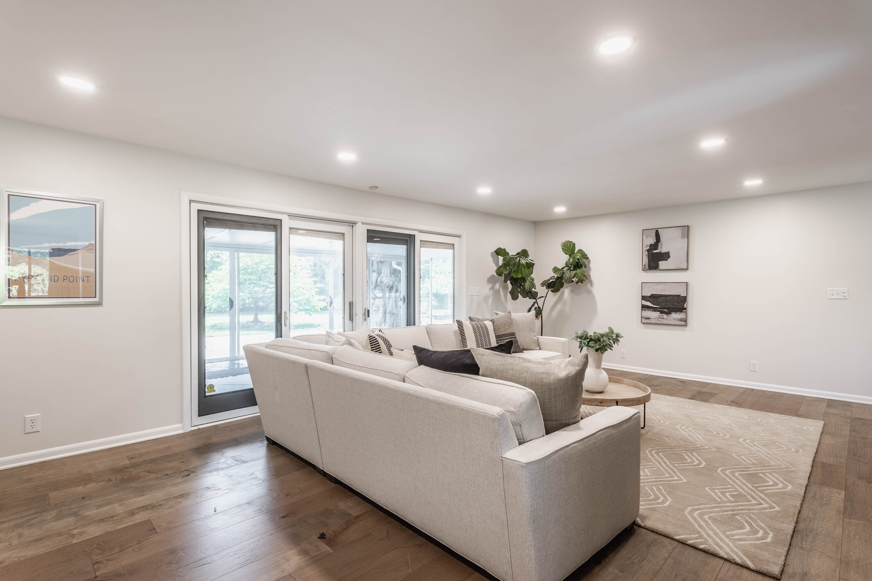 8101 Spring Mill Road Indianapolis, IN 46260 - Photo 18 of 50 Gallery Image 18