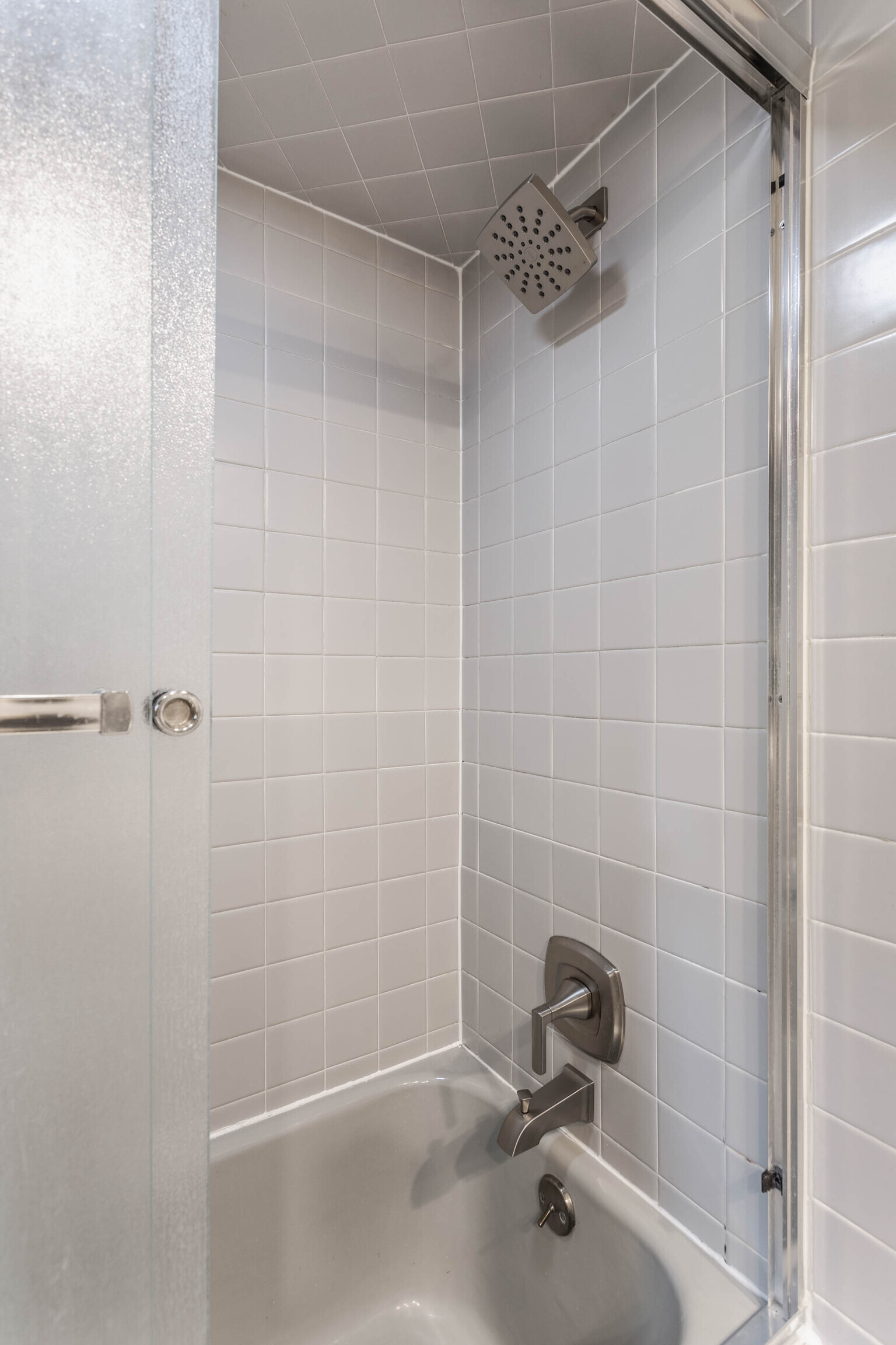 8101 Spring Mill Road Indianapolis, IN 46260 - Photo 32 of 50 Gallery Image 32