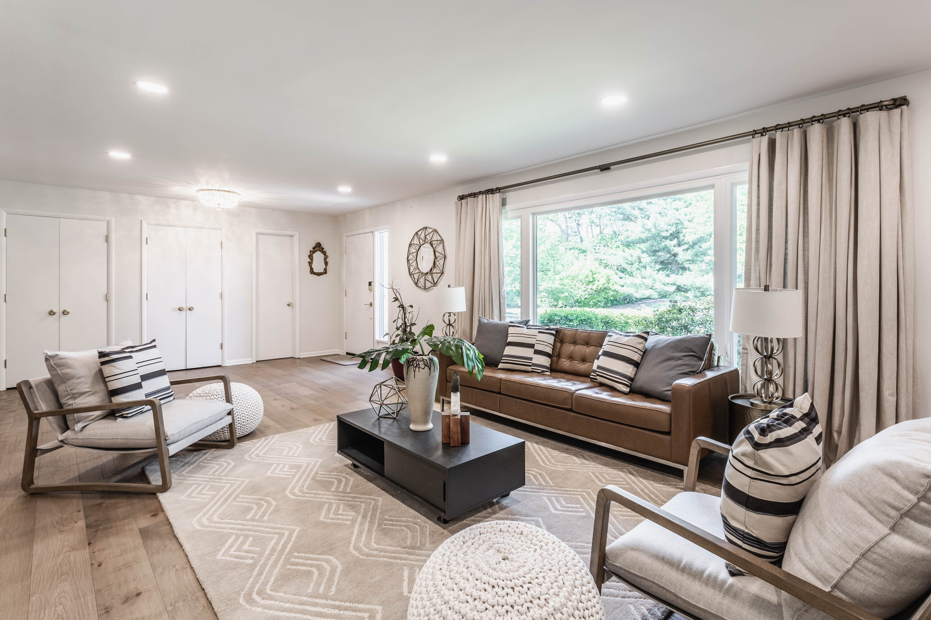 8101 Spring Mill Road Indianapolis, IN 46260 - Photo 7 of 50 Gallery Image 7