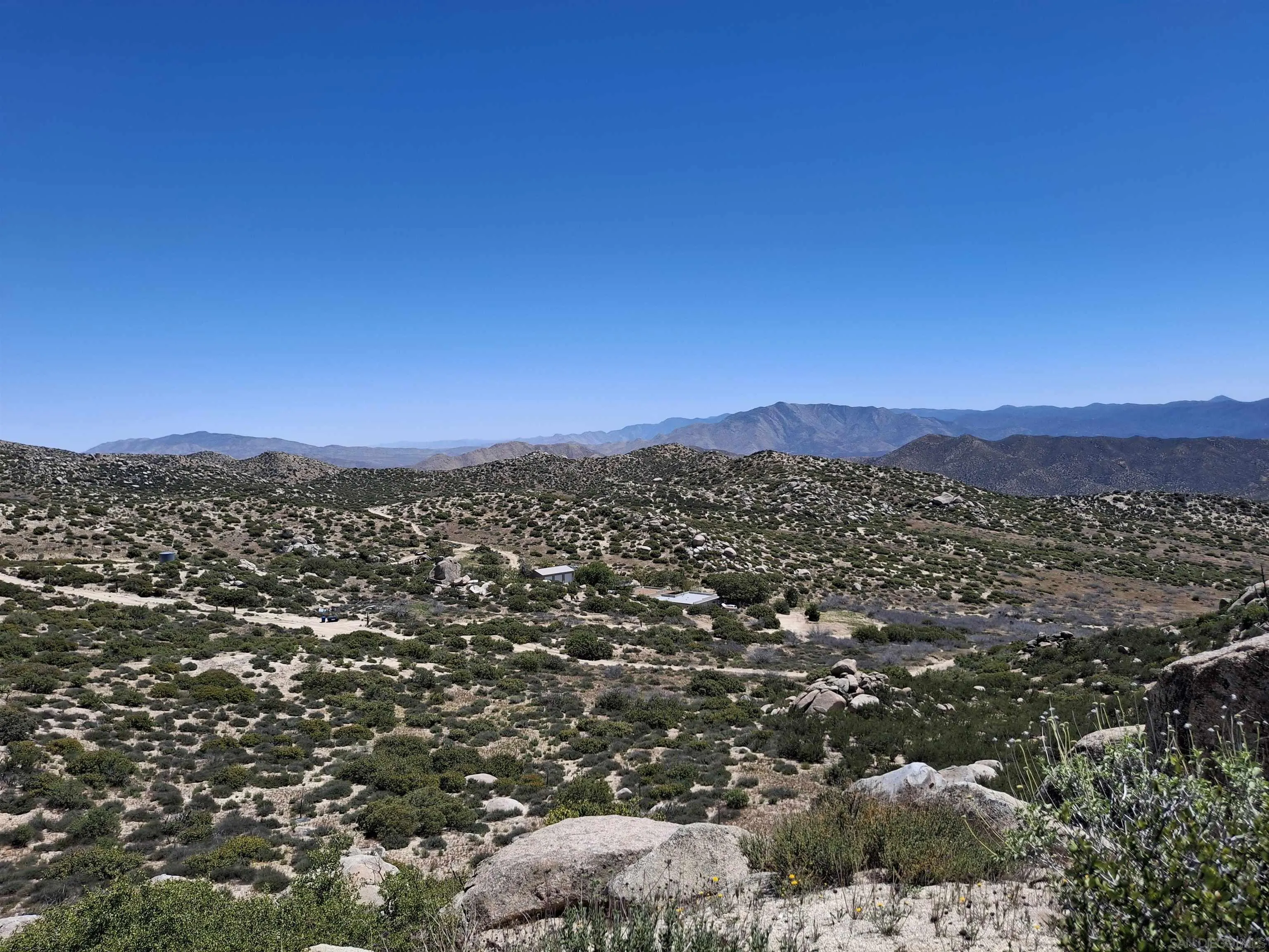 36151-old Wilso Old Wilson Road, Unit 23 Ranchita, CA 92066 - Photo 5 of 9 a view of a city