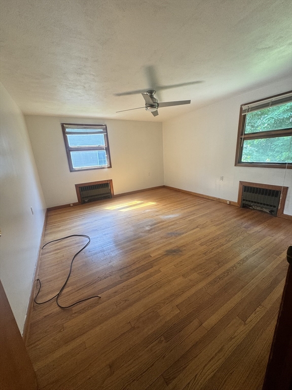 64 Goodrich Street Springfield, MA 01104 - Photo 7 of 11